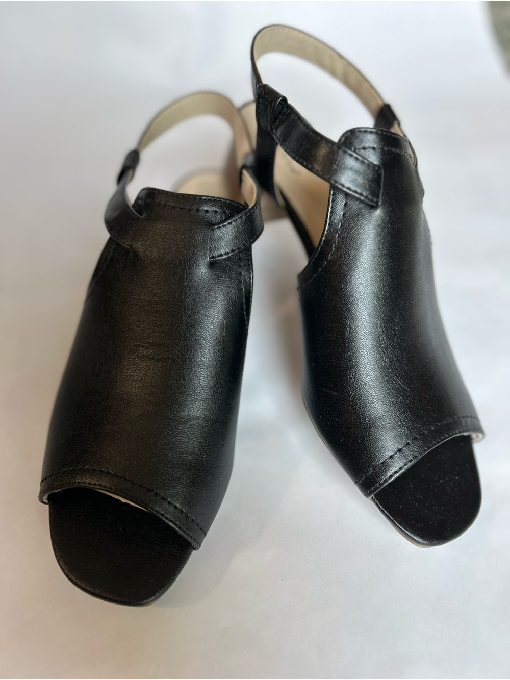 LifeStride Black Open-Toe Slingback Mules